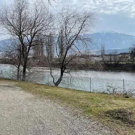 Innside - Terrace And Mountain Views İnnsbruck